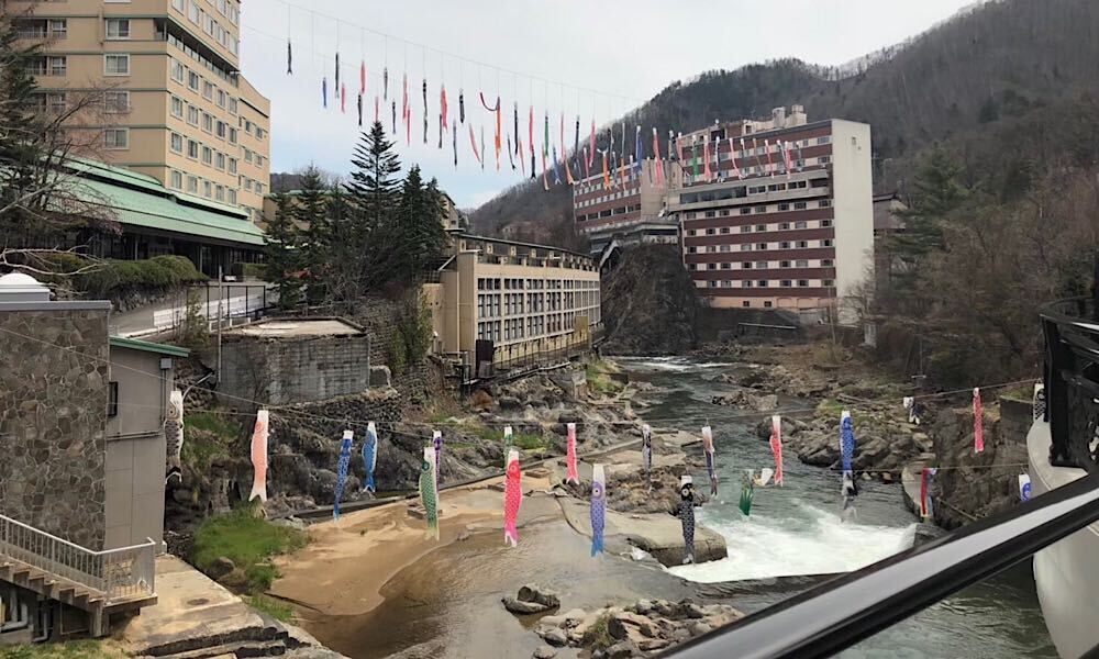 コスパ最強温泉旅館 北海道の定山渓ホテルをご紹介 まじゃれんブログ